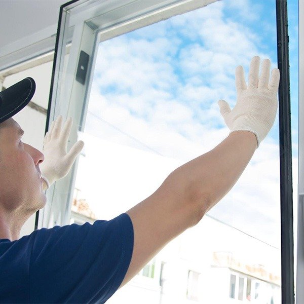 Centennial Glass technician at work